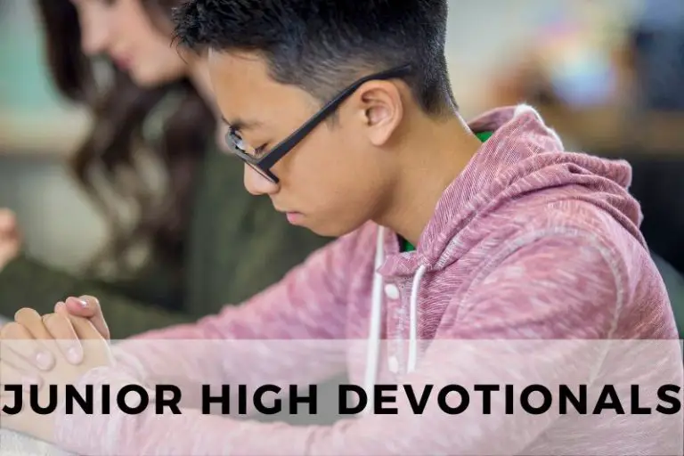 Devotionals for Junior High Students to Embrace God’s Love